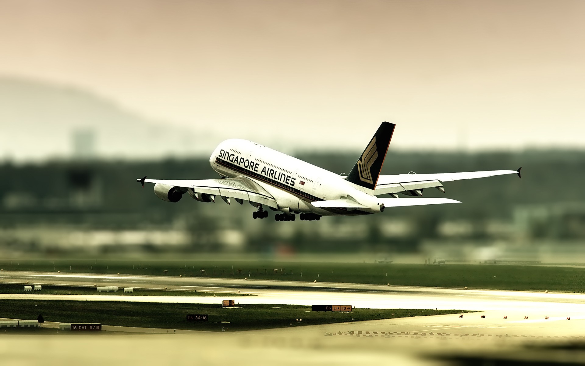 airplane, Aircraft, Passenger aircraft, Tilt shift Wallpaper