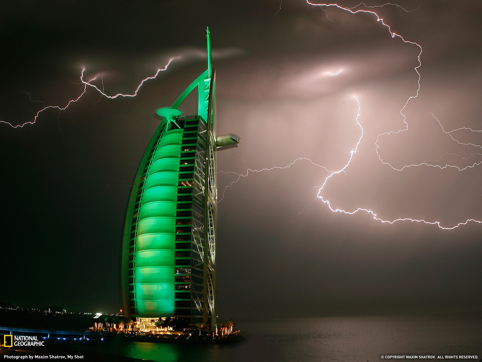 National Geographic, Burj Al Arab, Lightning, Building Wallpaper
