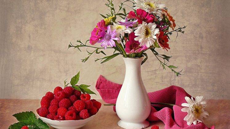 vases, Raspberries, Bouquets HD Wallpaper Desktop Background