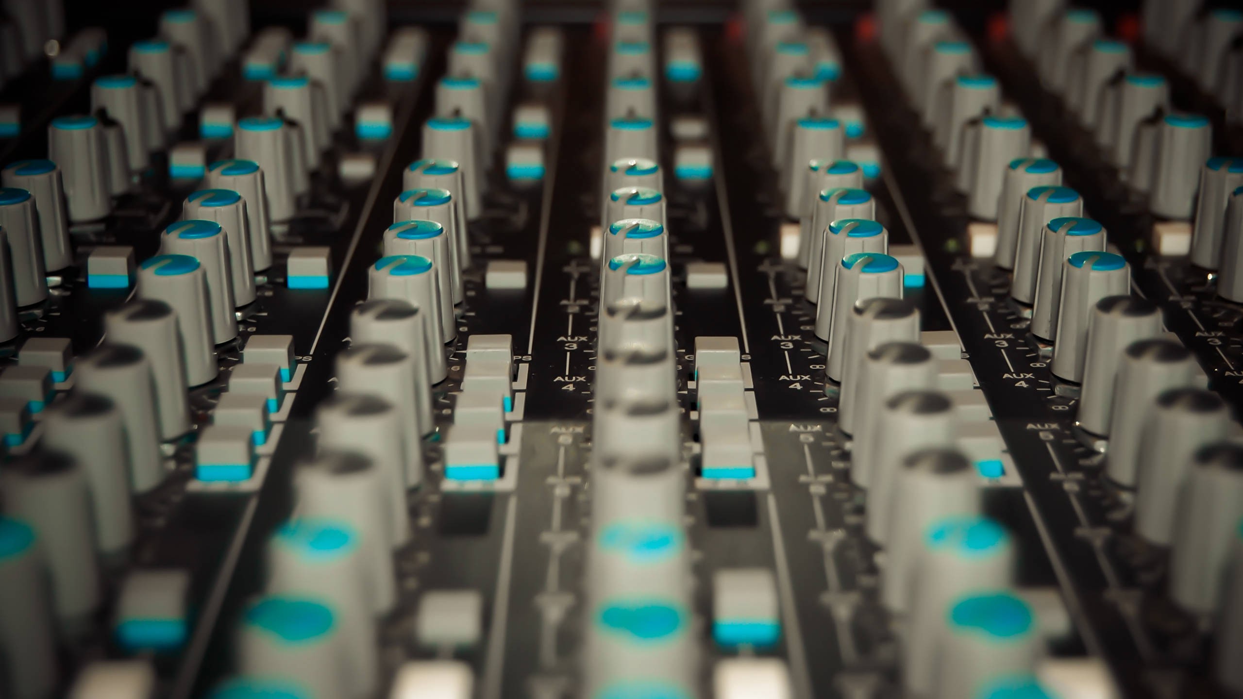 mixing consoles Wallpaper