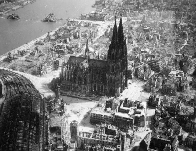 World War II, Cologne Cathedral HD Wallpaper Desktop Background