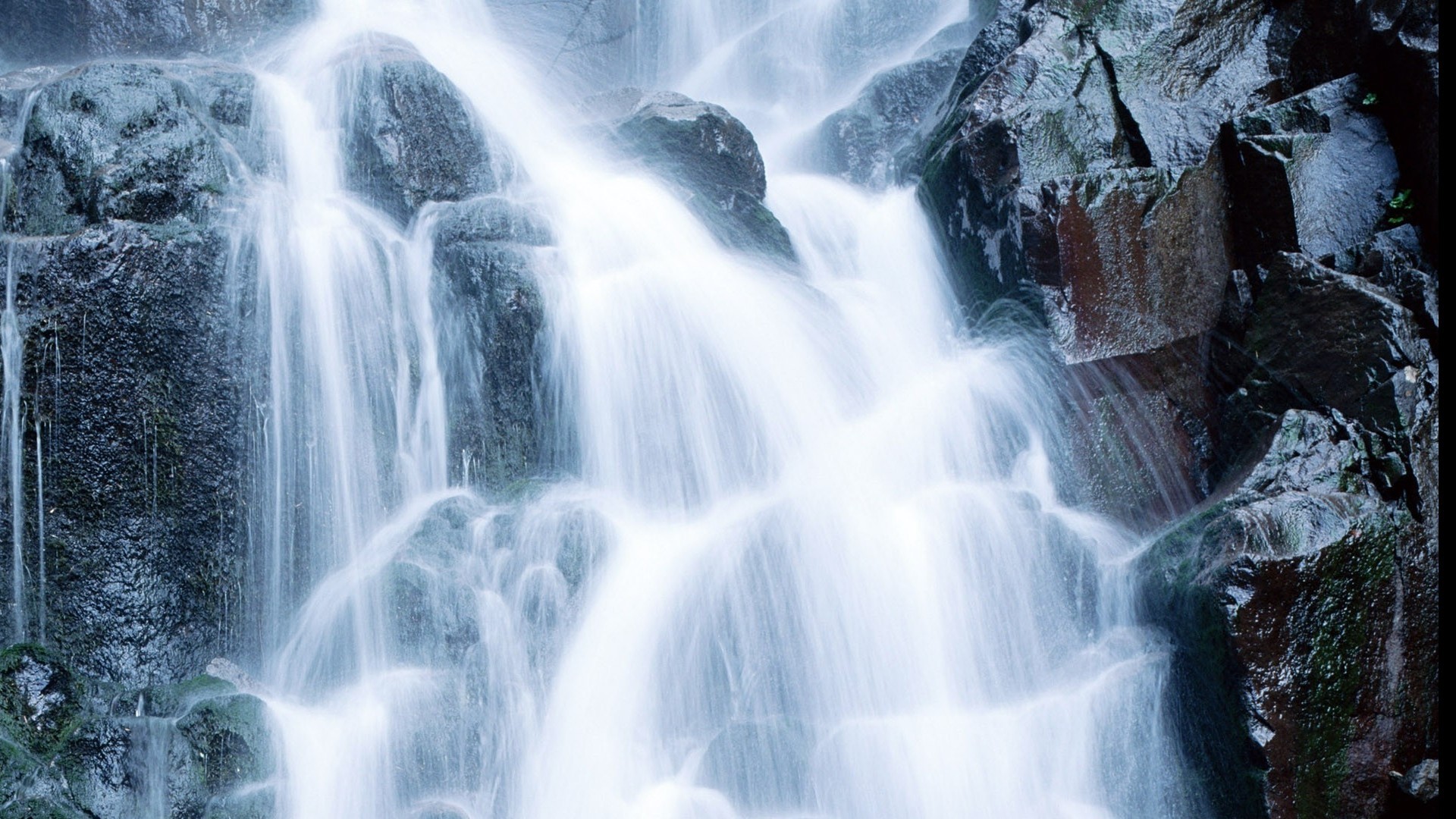 waterfall Wallpaper