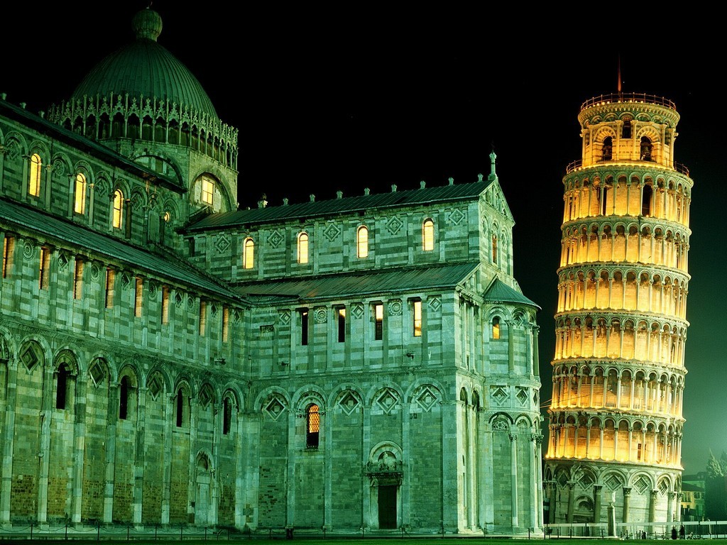 Leaning Tower of Pisa, Italy Wallpaper