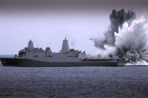 ship, Explosion, LPD 19, USS Mesa Verde