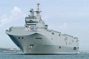 warship, Mistral, French navy