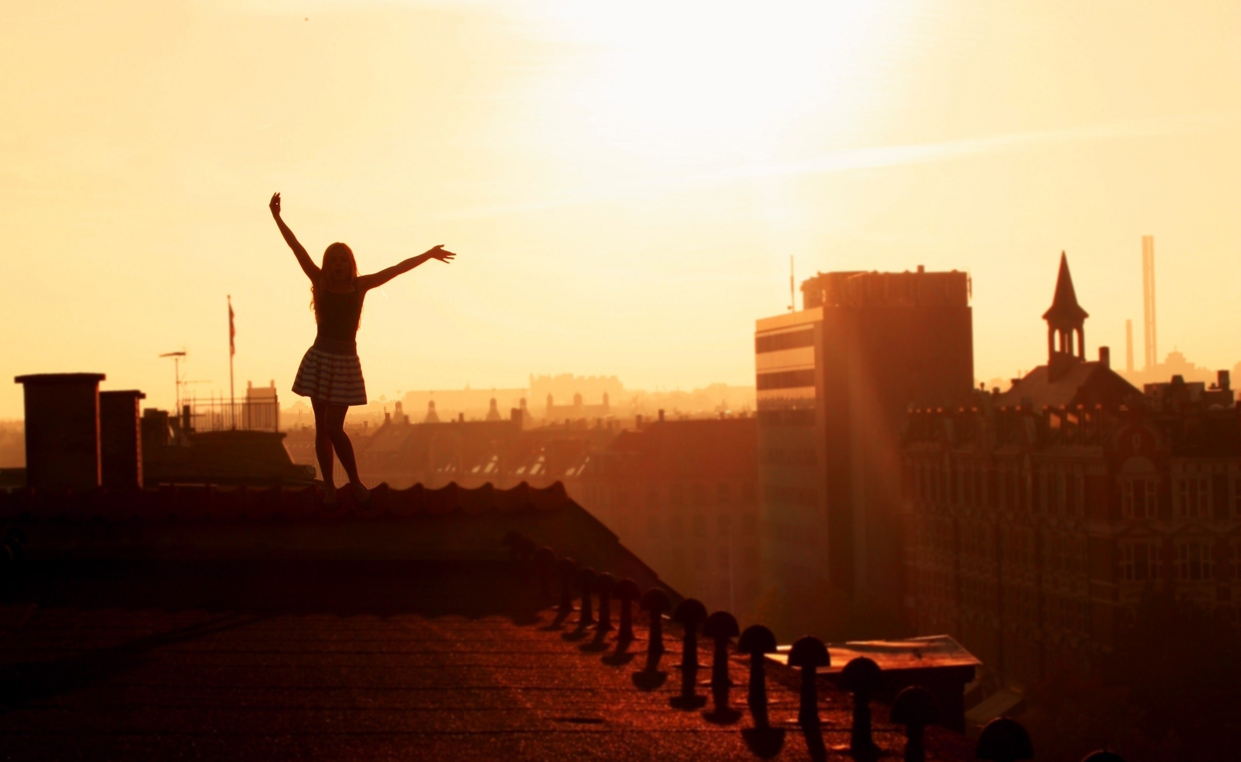 women, Arms up, Photography, Cityscape, Urban, City, Building, Sunlight, Rooftops, Silhouette Wallpaper