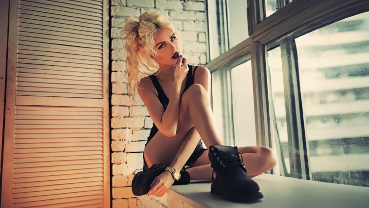 blonde, Lipstick, Curly hair, Sitting, Women, Model, Looking at viewer, Window, Wood HD Wallpaper Desktop Background