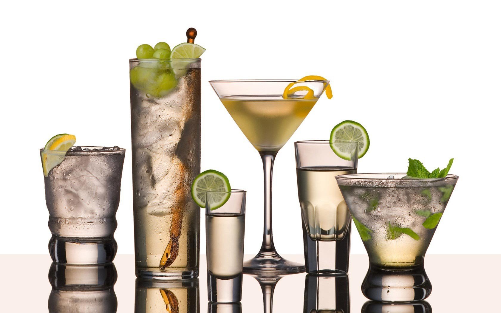 drinking glass Wallpaper