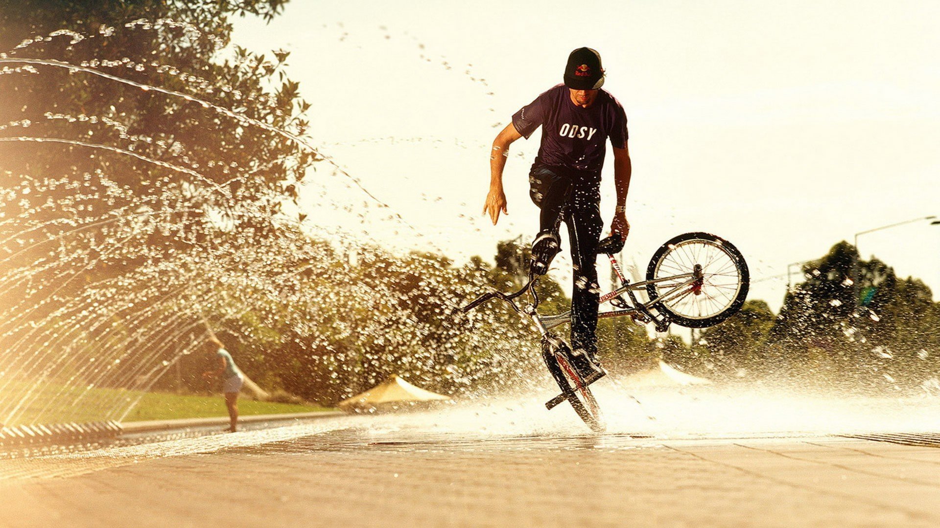 men, Urban, Bicycle, Water Wallpaper