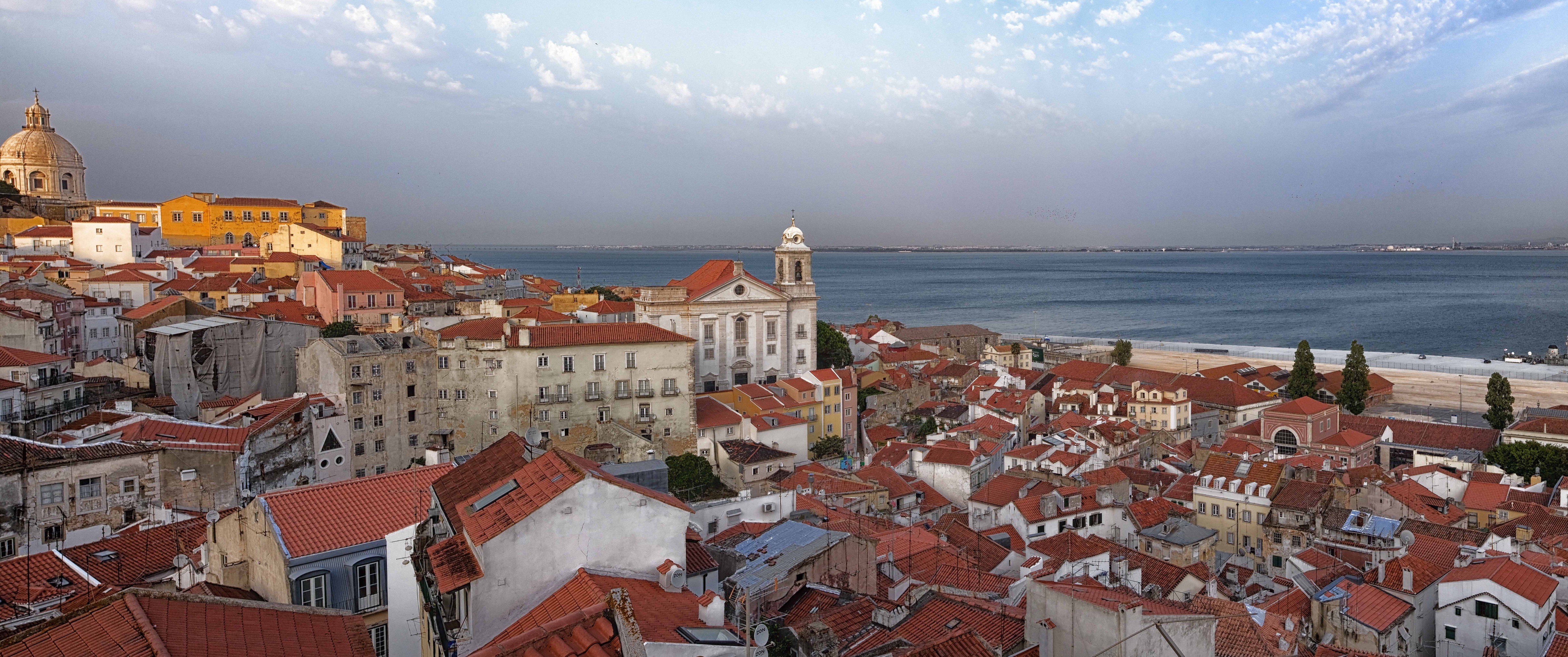 town, Coast, Rooftops Wallpaper