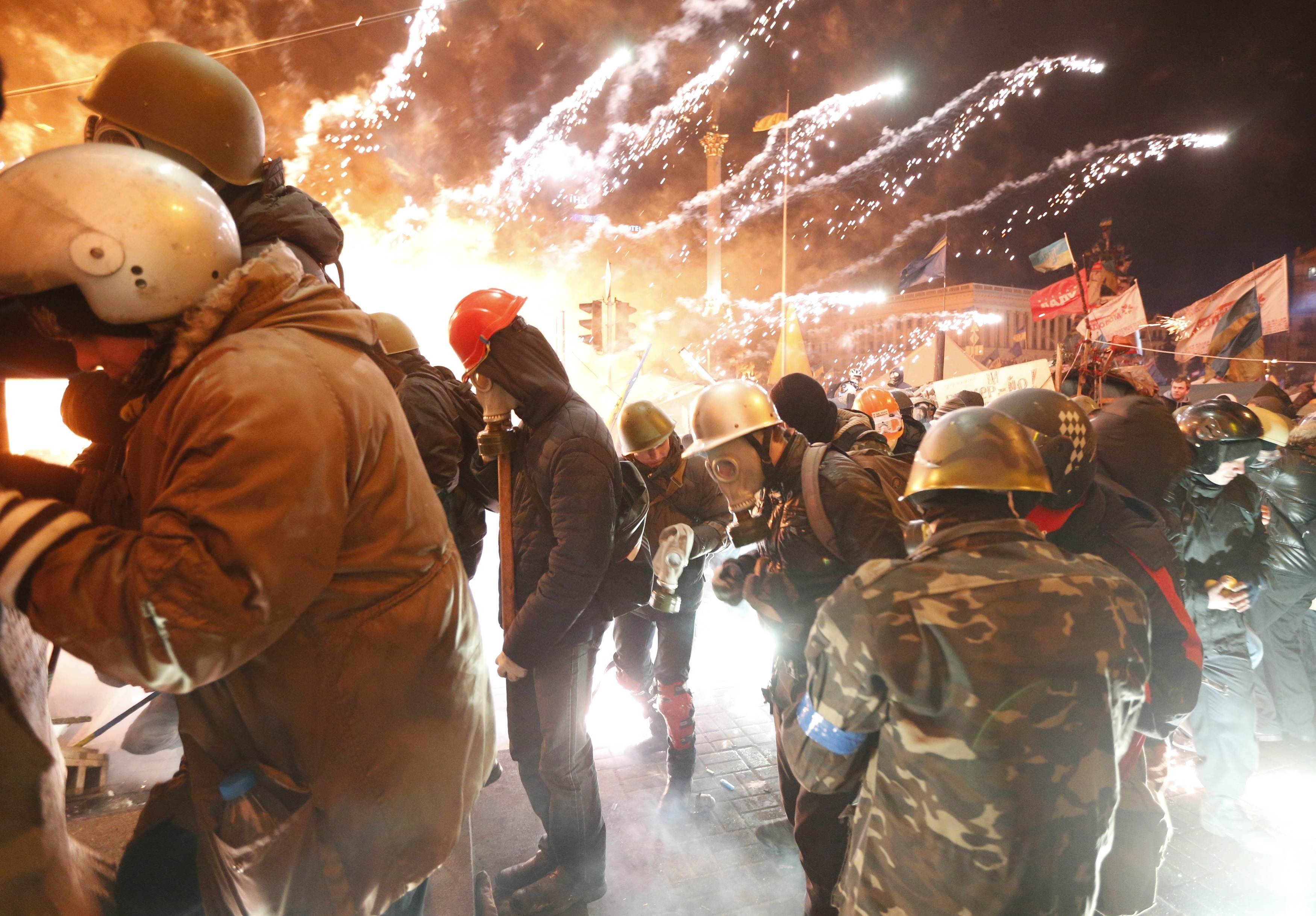 Ukraine, Ukrainians, Maidan, Kyiv, Heroes Wallpaper