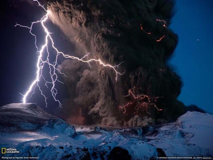 National Geographic, Ash, Lightning, Volcano HD Wallpaper Desktop Background