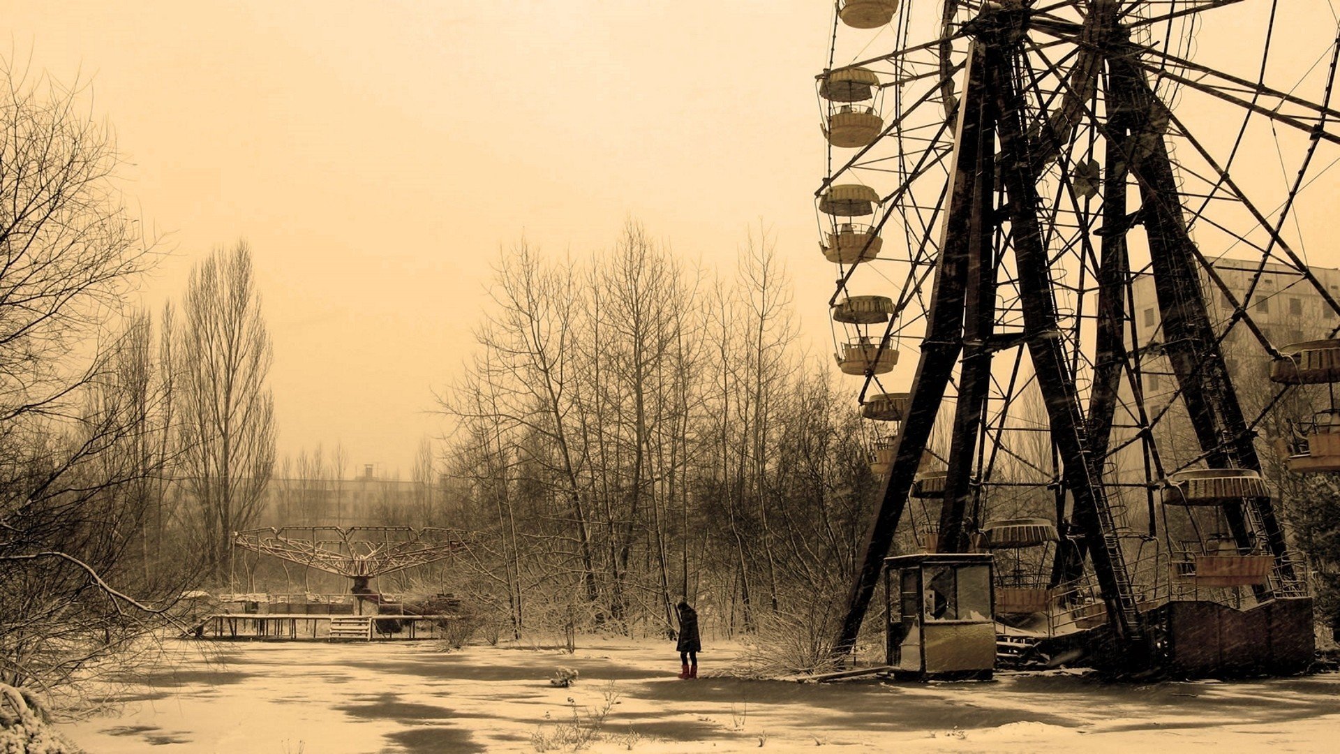 urbex, Urban exploration, Pripyat, Abandoned, Alone, Sepia Wallpaper