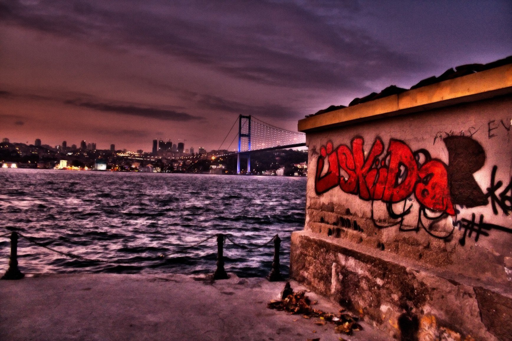 Istanbul, Turkey, Bosphorus, üsküdar, Graffiti, HDR Wallpaper