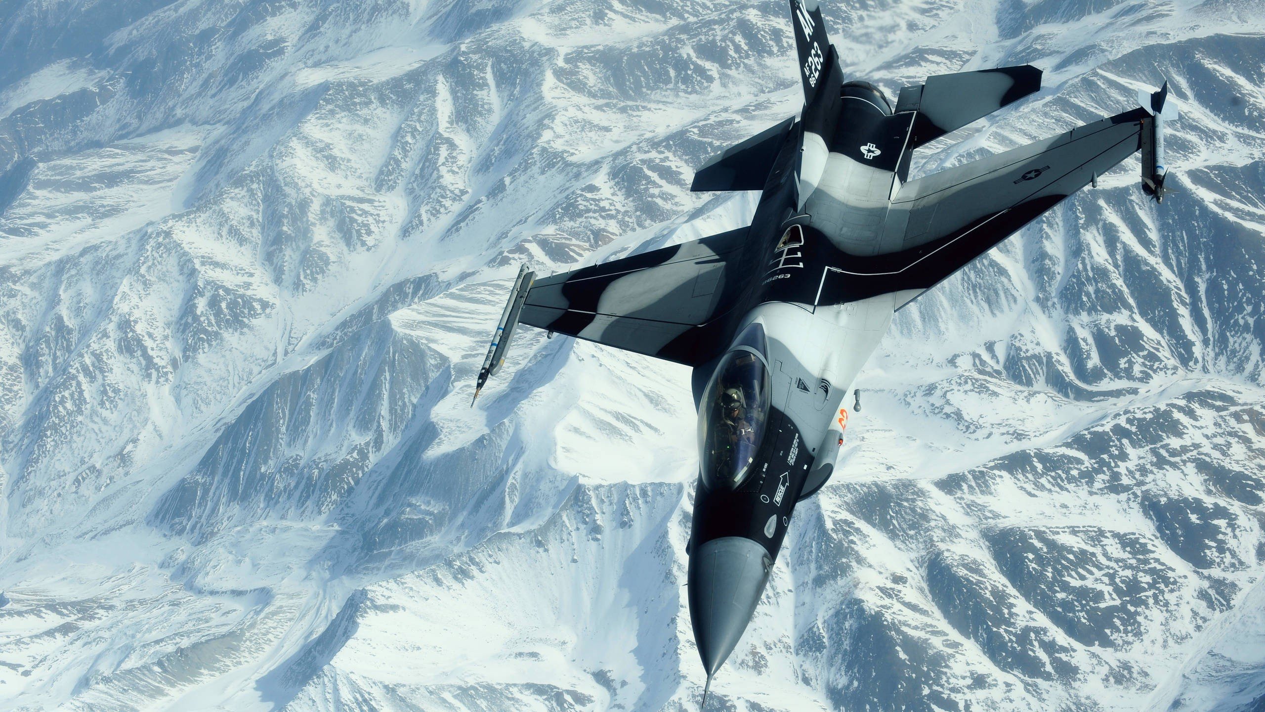 General Dynamics F 16 Fighting Falcon Wallpaper
