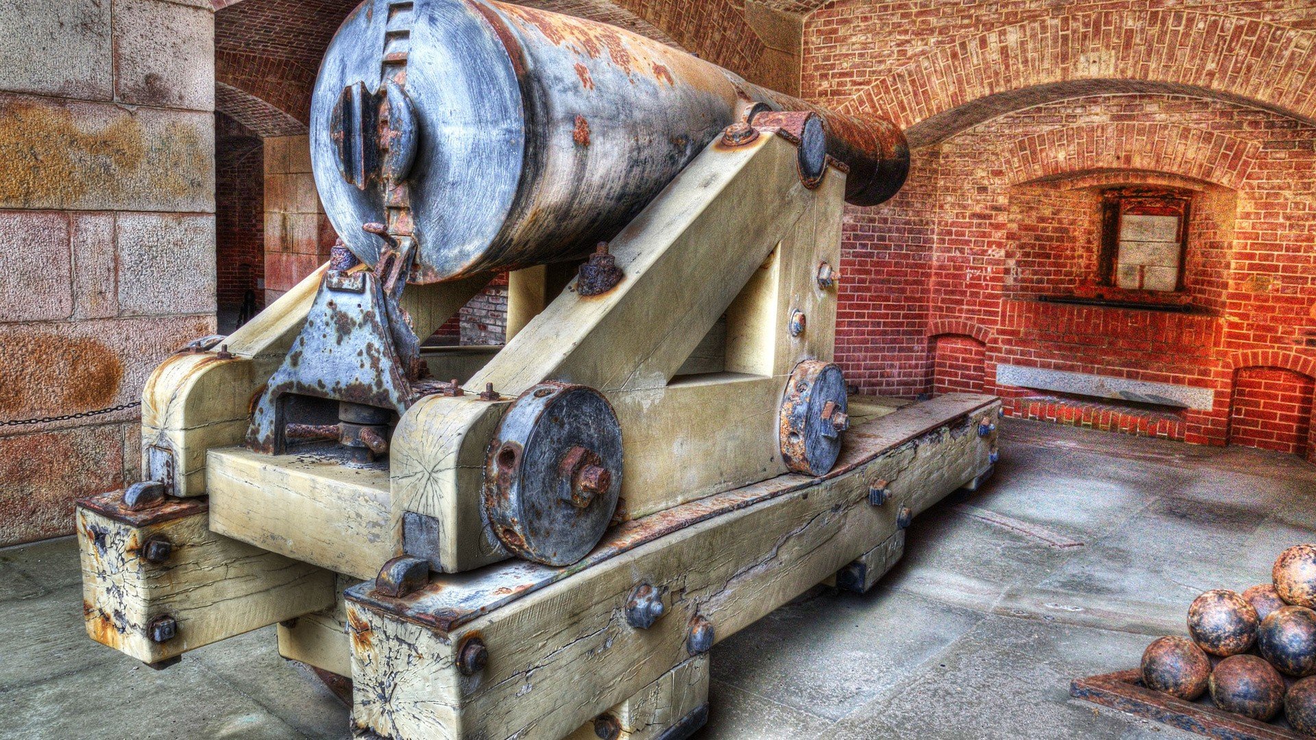 cannons, Historic Wallpaper