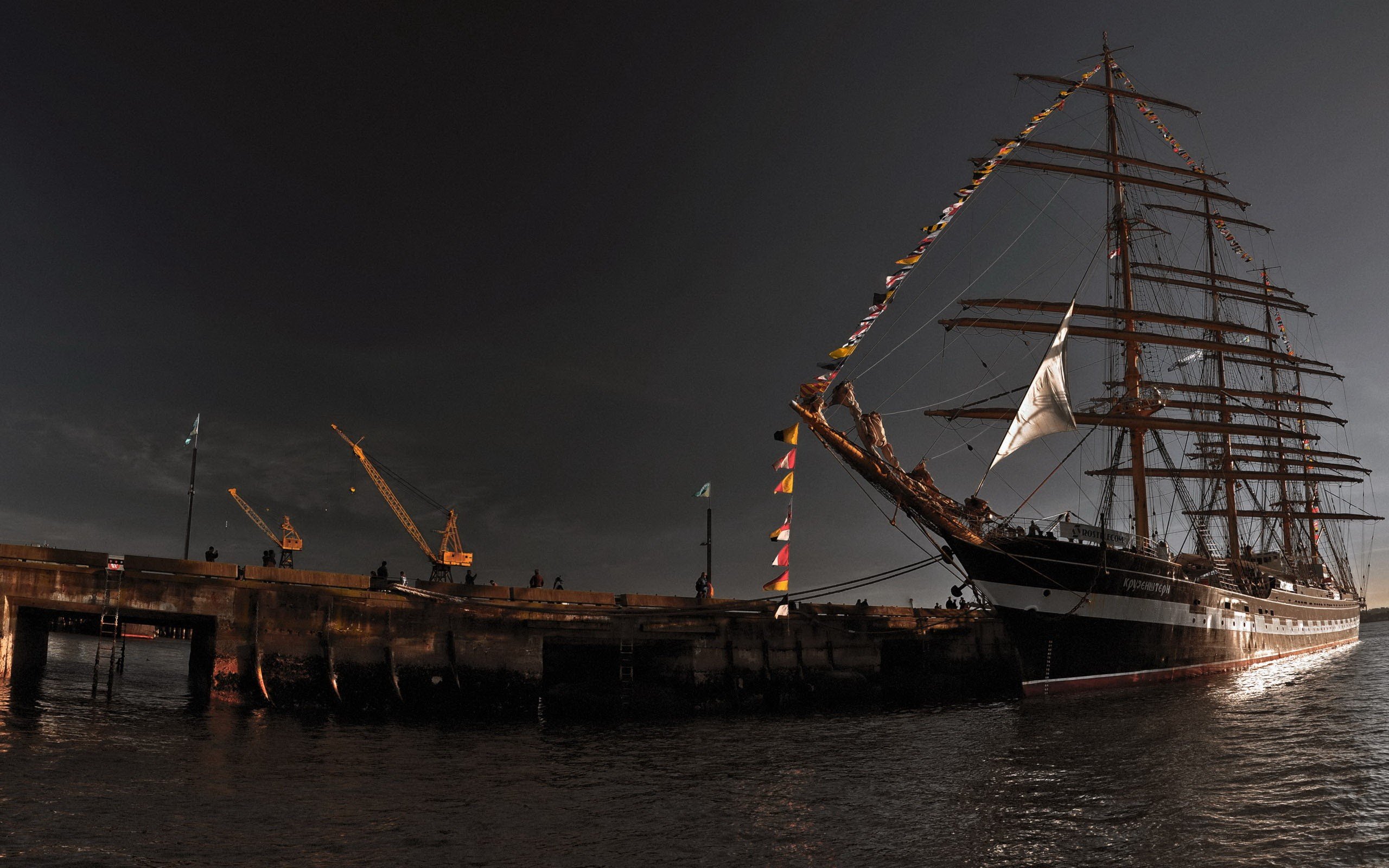 sailing ship Wallpaper