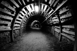tunnel, Arch, Underground, Lights, Wooden surface