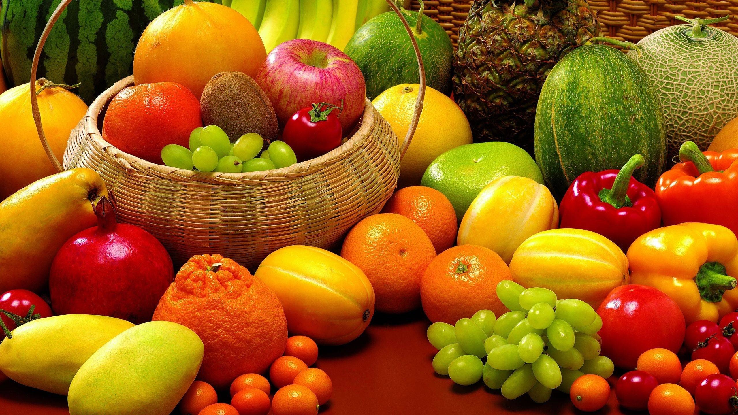 grapes, Orange (fruit), Baskets, Pineapples, Peppers, Tomatoes Wallpaper