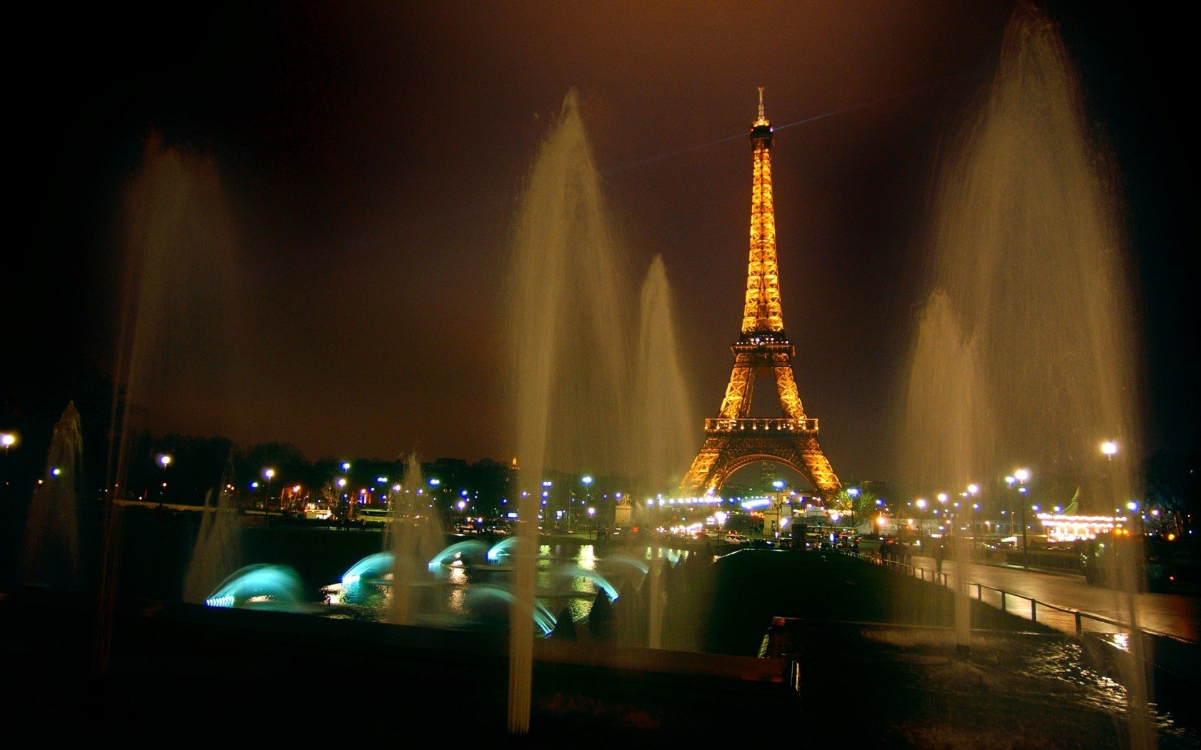 Paris, Eiffel Tower, France Wallpaper