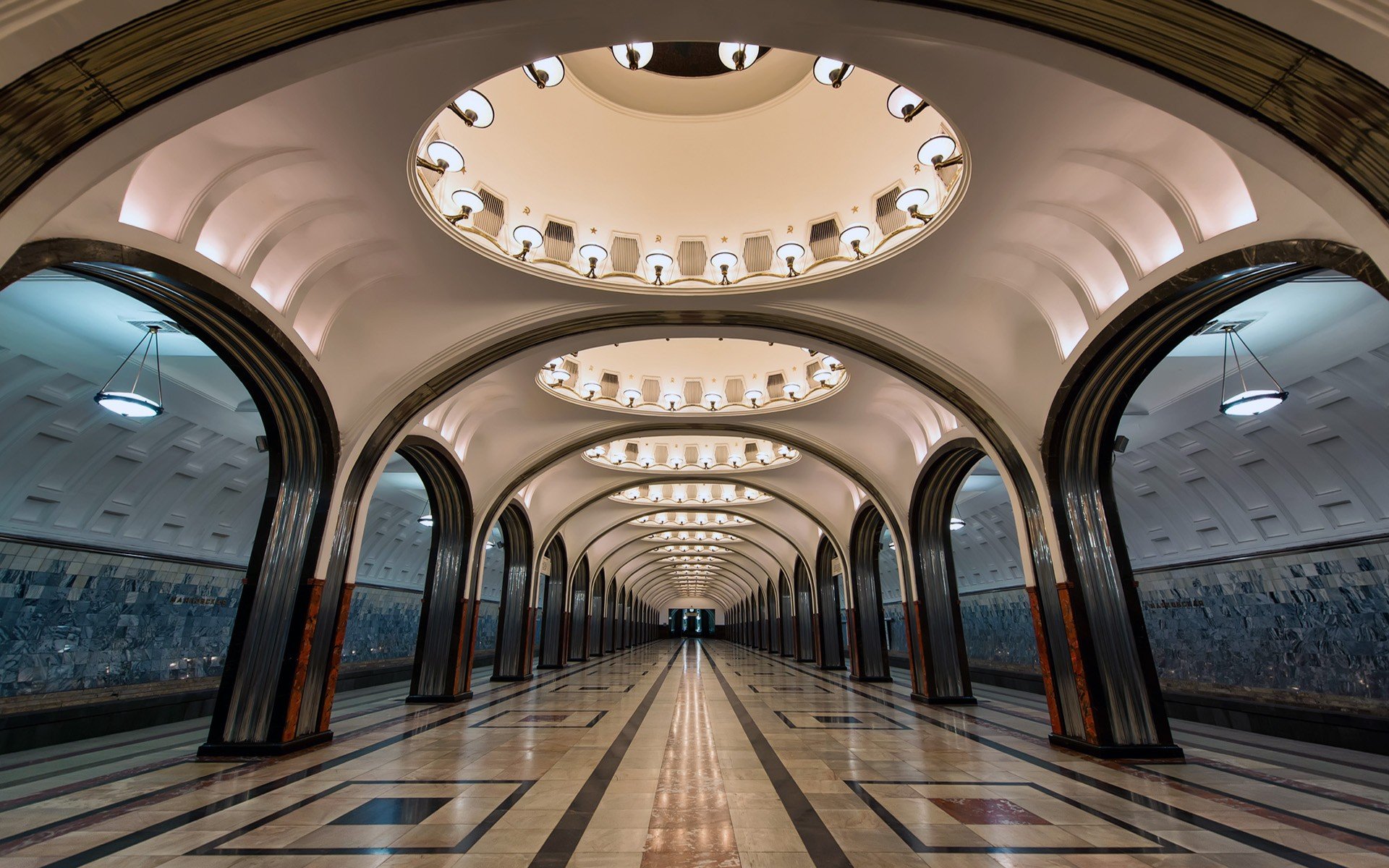 architecture, Russia, Metro, Train station, Arch, Tiles, Lights, Symmetry, Circle, Moscow Wallpaper