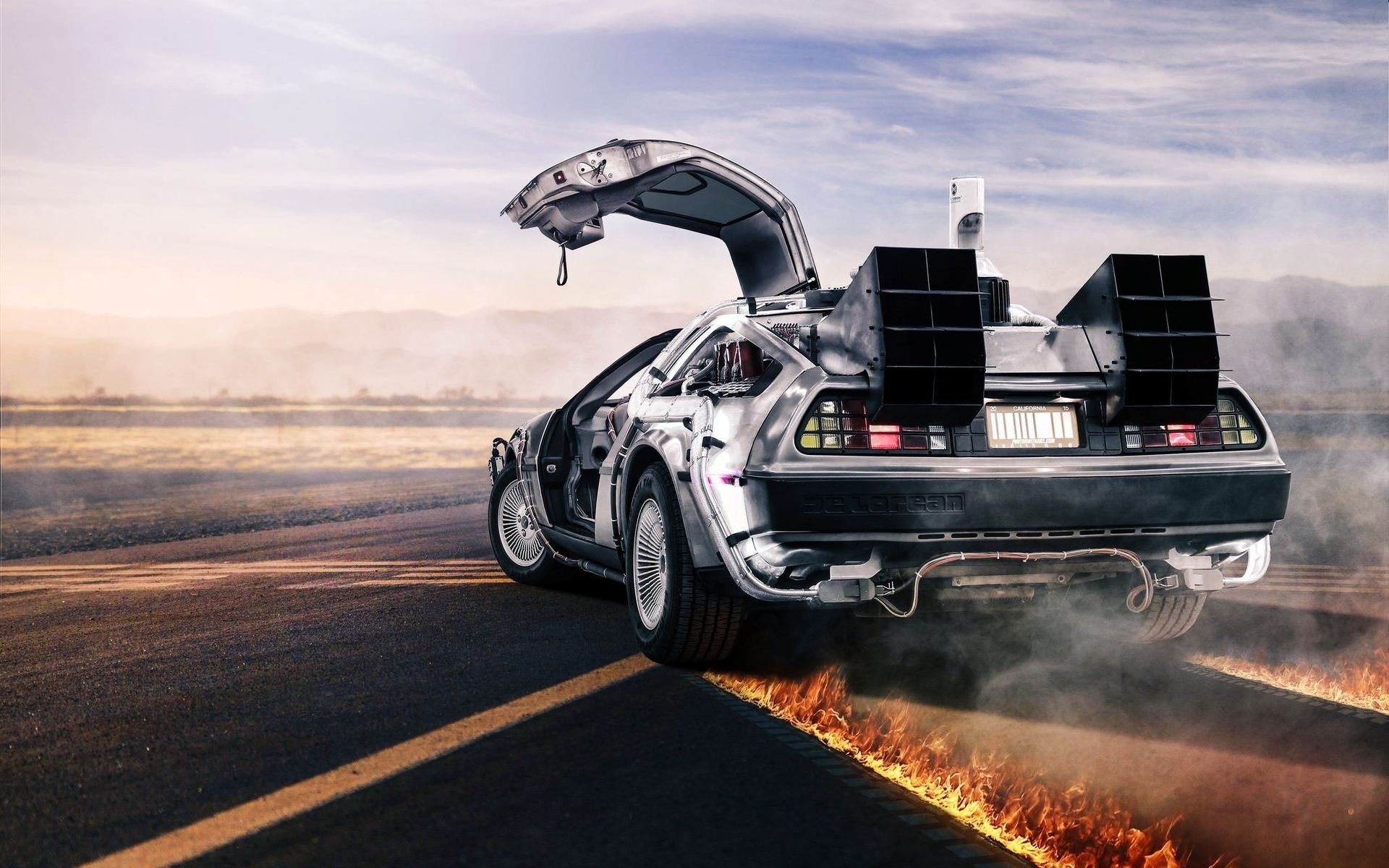 DeLorean Wallpaper