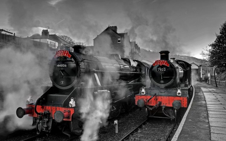 railway, Steam locomotive, Train, Train station, Trees, House, Hill, Santa, Selective coloring HD Wallpaper Desktop Background