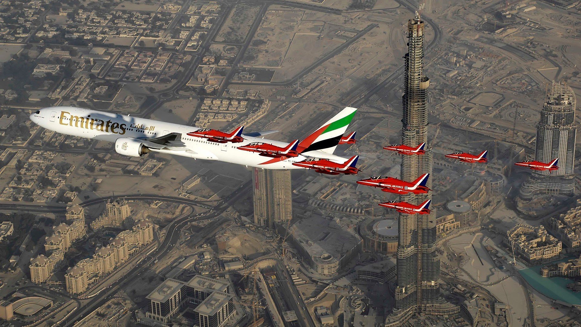 aircraft, Cityscape, Boeing, Dubai, Burj Khalifa, Jet fighter, Passenger aircraft Wallpaper