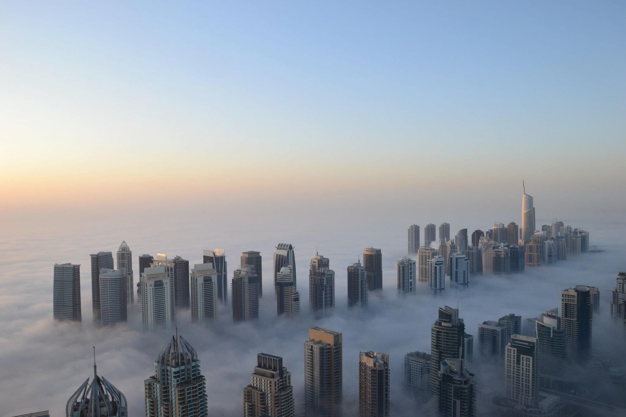 building, Dubai, Mist, Skyline Wallpaper