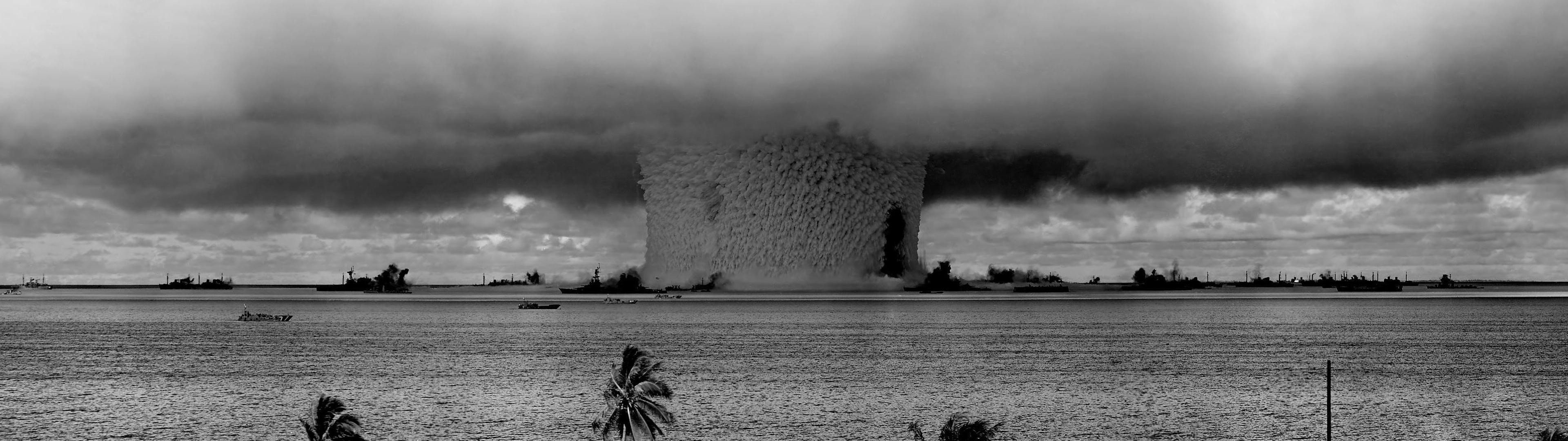 nuclear, Atomic bomb, Bikini Atoll, Multiple display Wallpaper