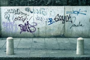 walls, Graffiti