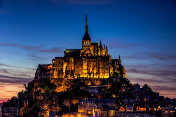 building, Mont Saint Michel, France HD Wallpaper Desktop Background
