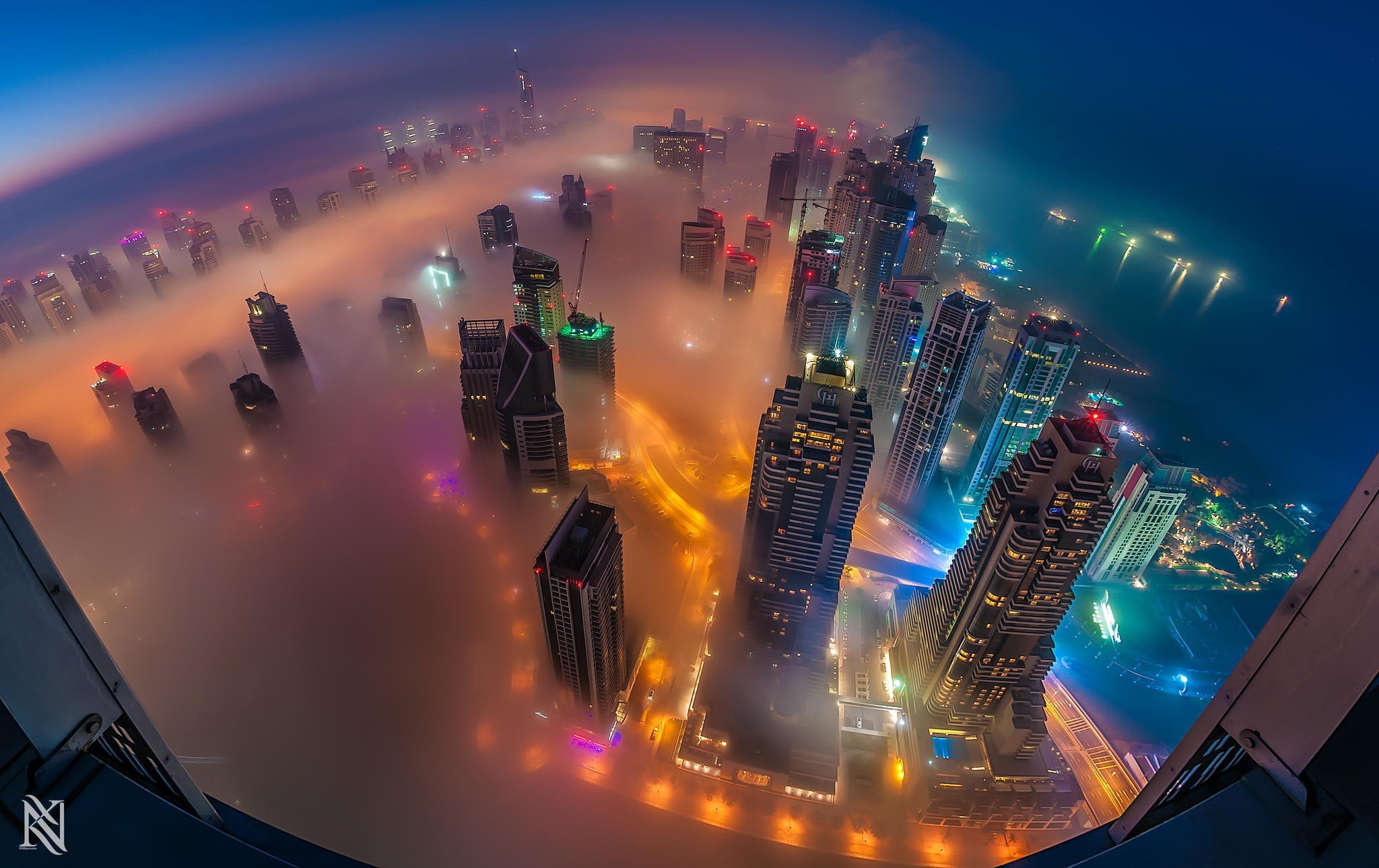 city, Cityscape, Mist, Skyscraper, Dubai, United Arab Emirates Wallpaper