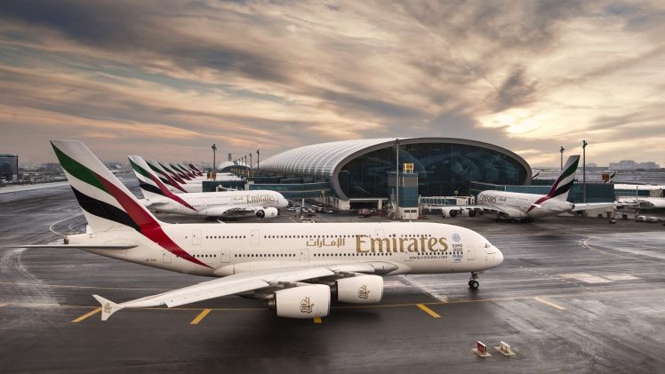 aircraft, Airplane, Passenger aircraft, Airport, Dubai, Dubai International Airport, A380, Airbus HD Wallpaper Desktop Background