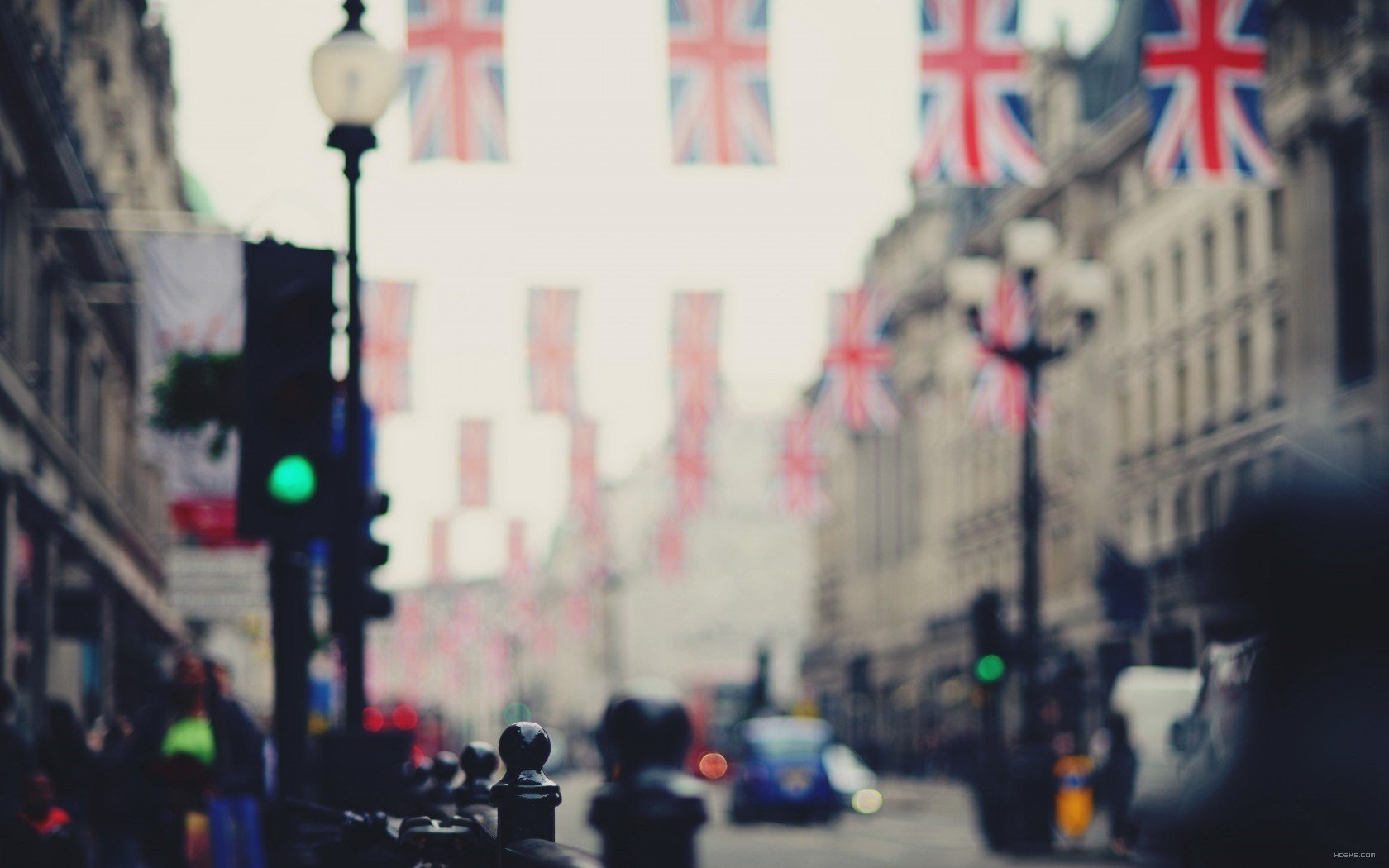 street, Flag, Depth of field, Traffic lights Wallpaper