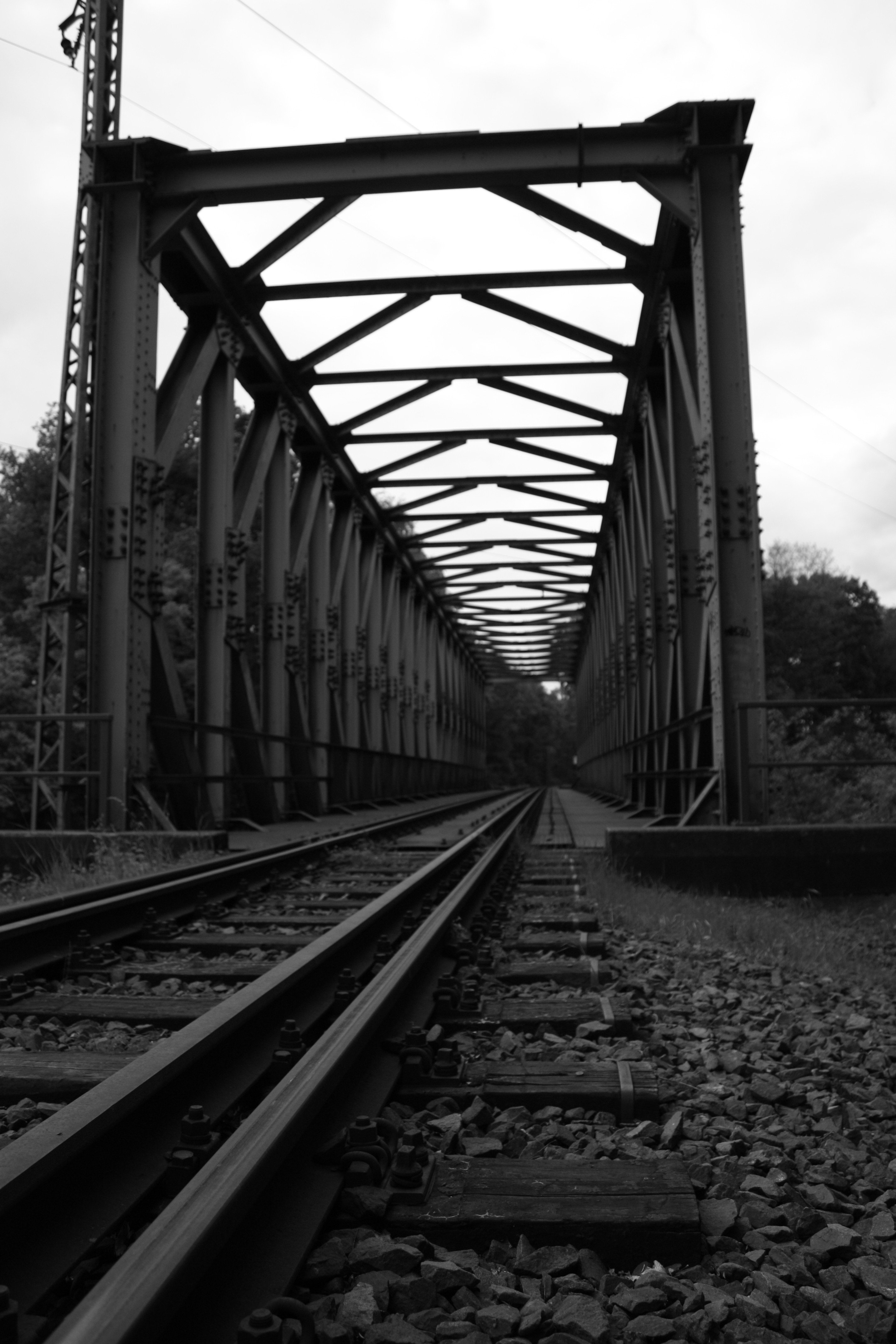 monochrome Wallpaper