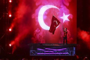 Hardwell, I AM Hardwell, Robbert van de Corput, Turkey, Turkish, Flag, Legend Turkey