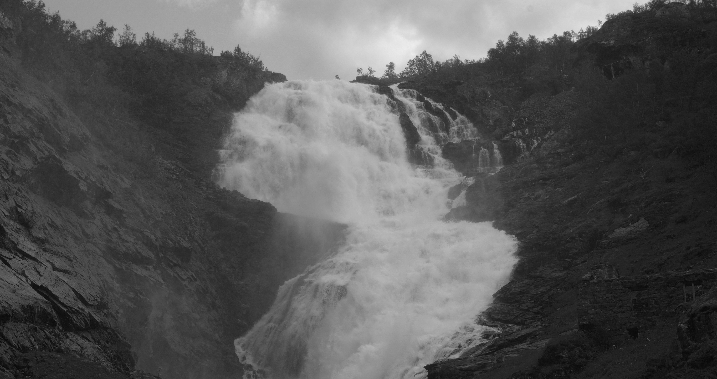 Kjosfossen, Waterfall, Monochrome Wallpaper