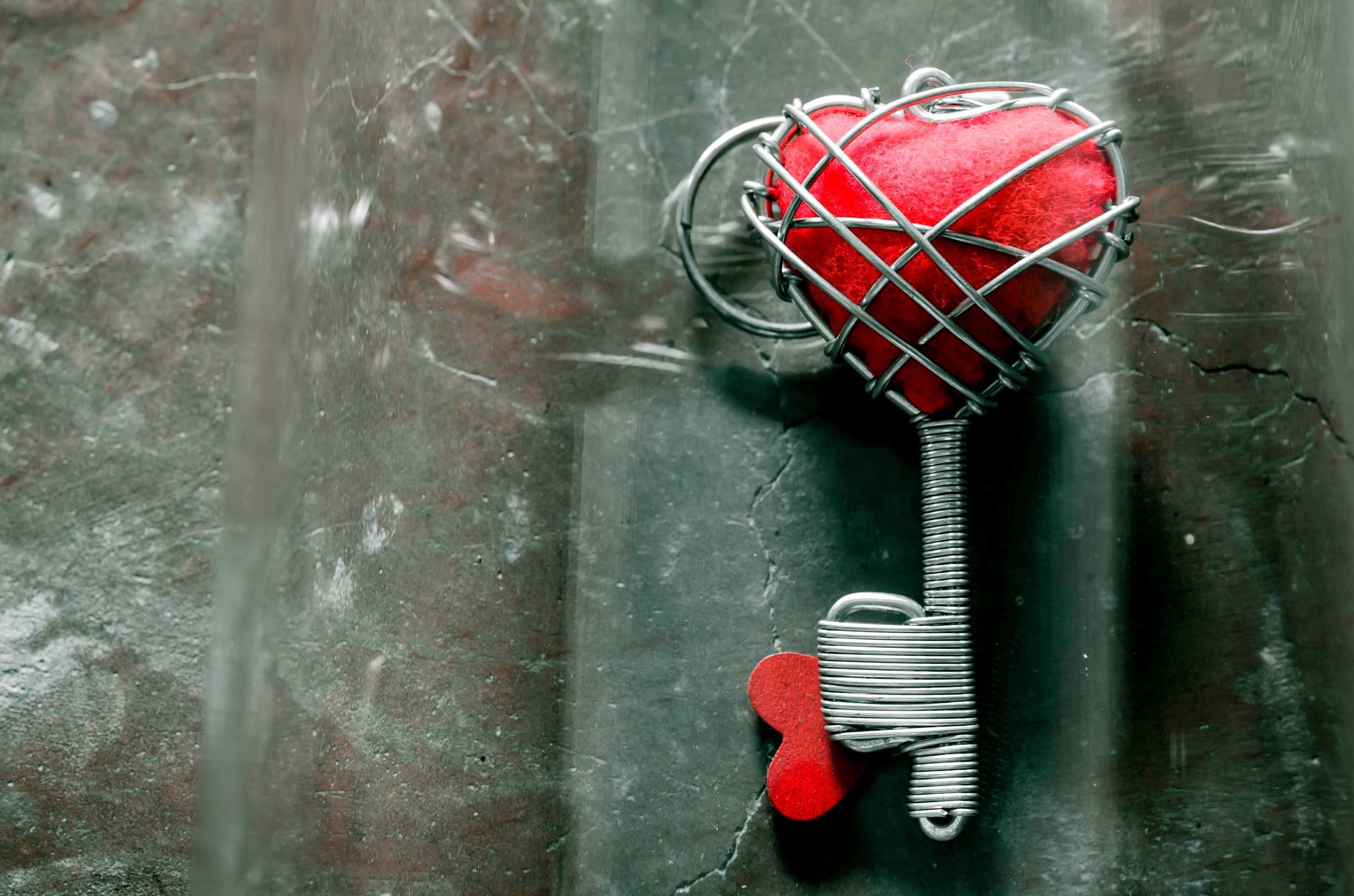 hearts, Keys Wallpaper