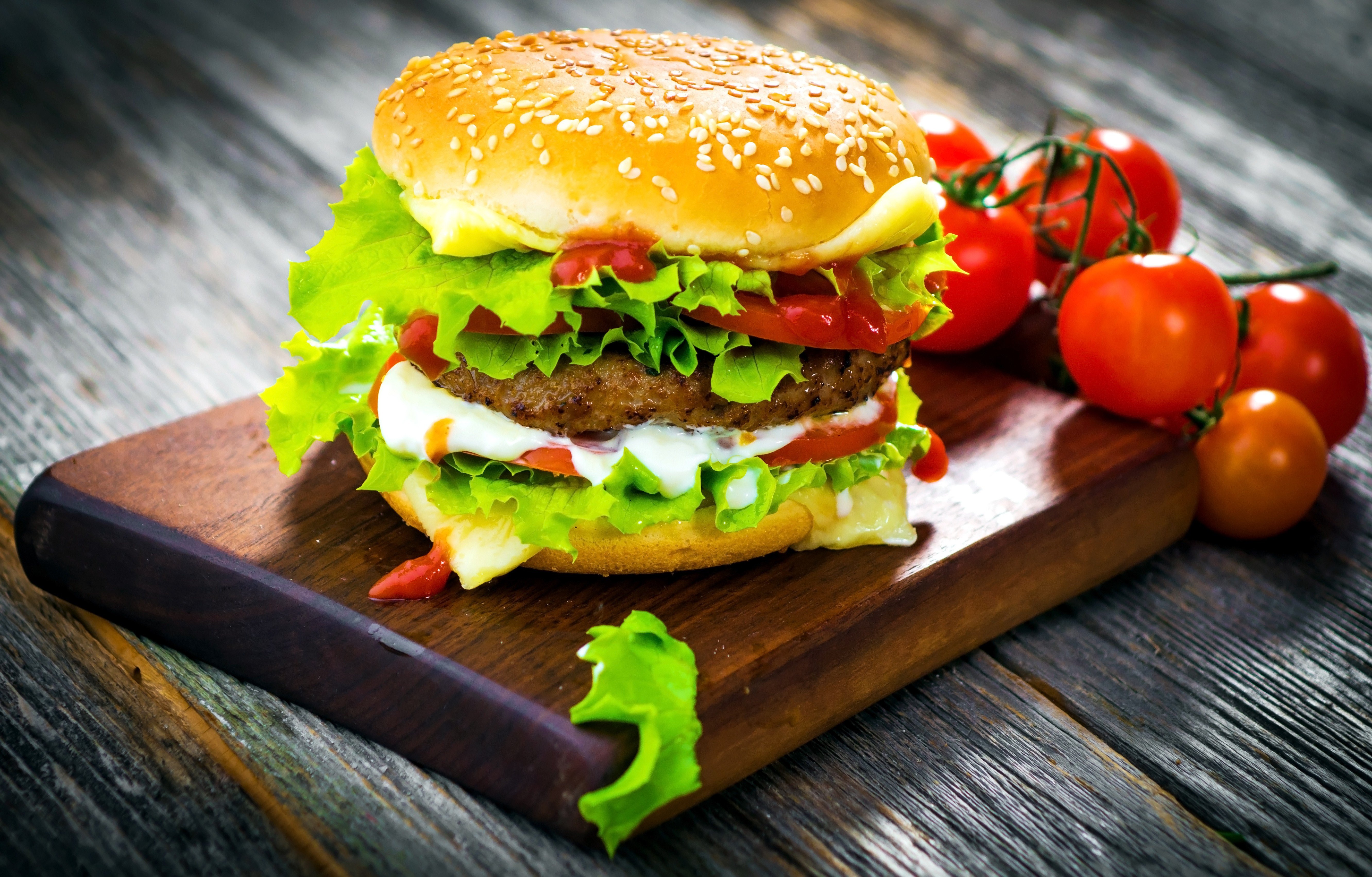 hamburgers, Fast food, Tomatoes Wallpaper