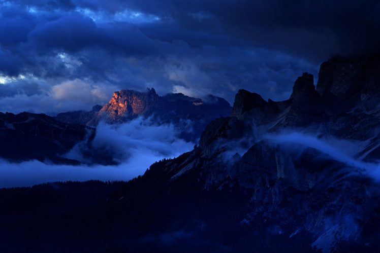 Italy, Dolomites (mountains) HD Wallpaper Desktop Background