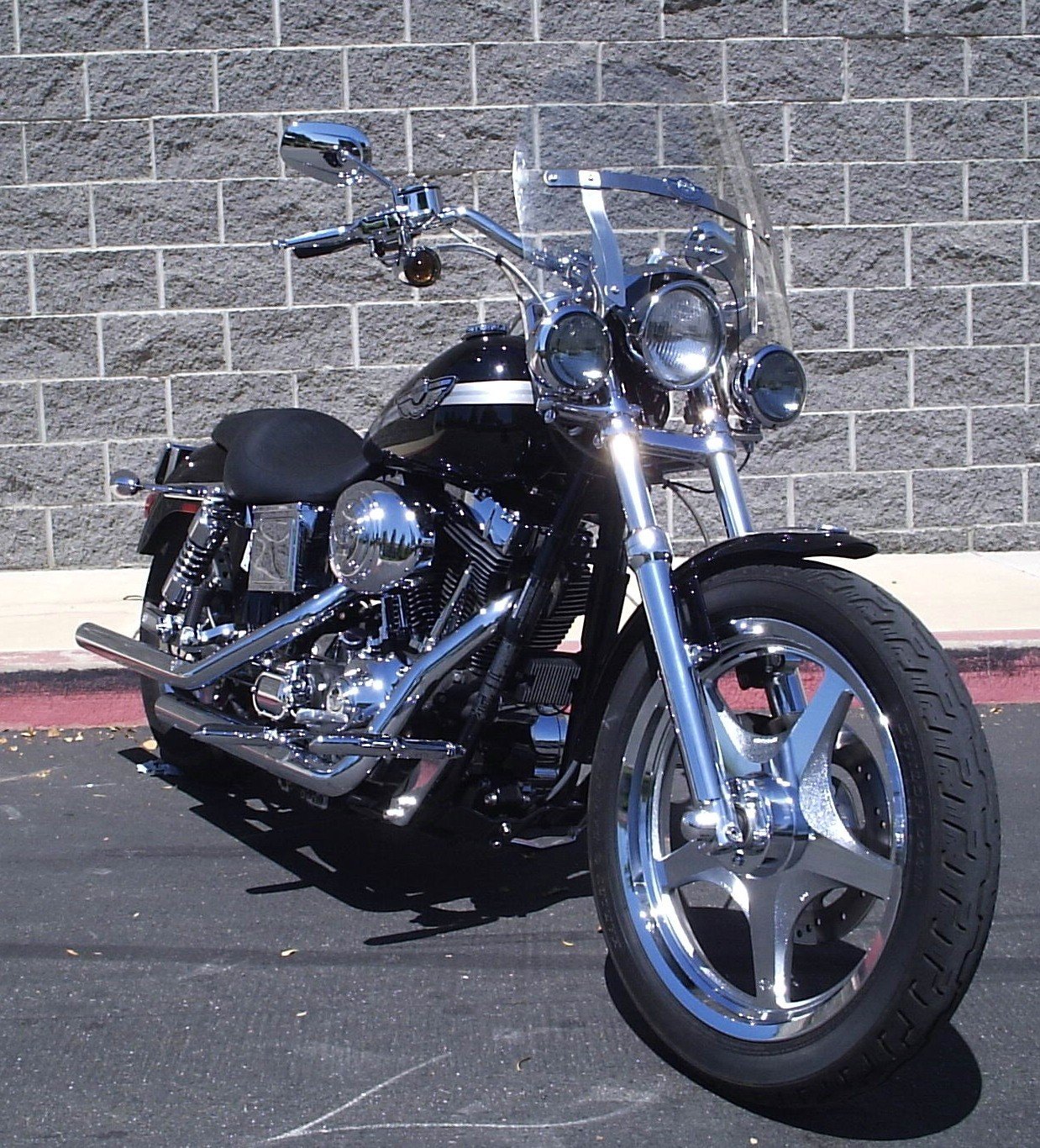 Dyna low rider, Harley Davidson, Chrome Wallpaper
