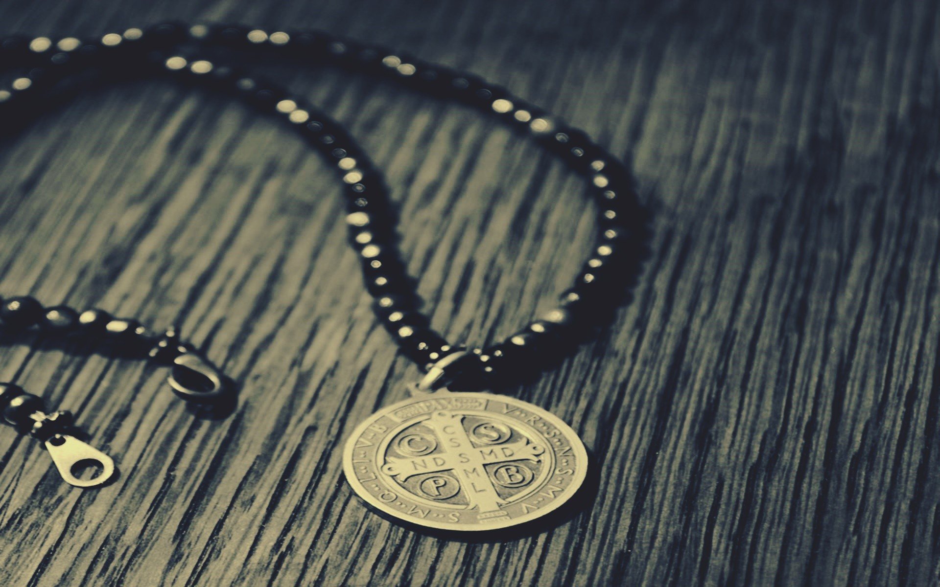 Christianity, Medals, Cross Wallpaper