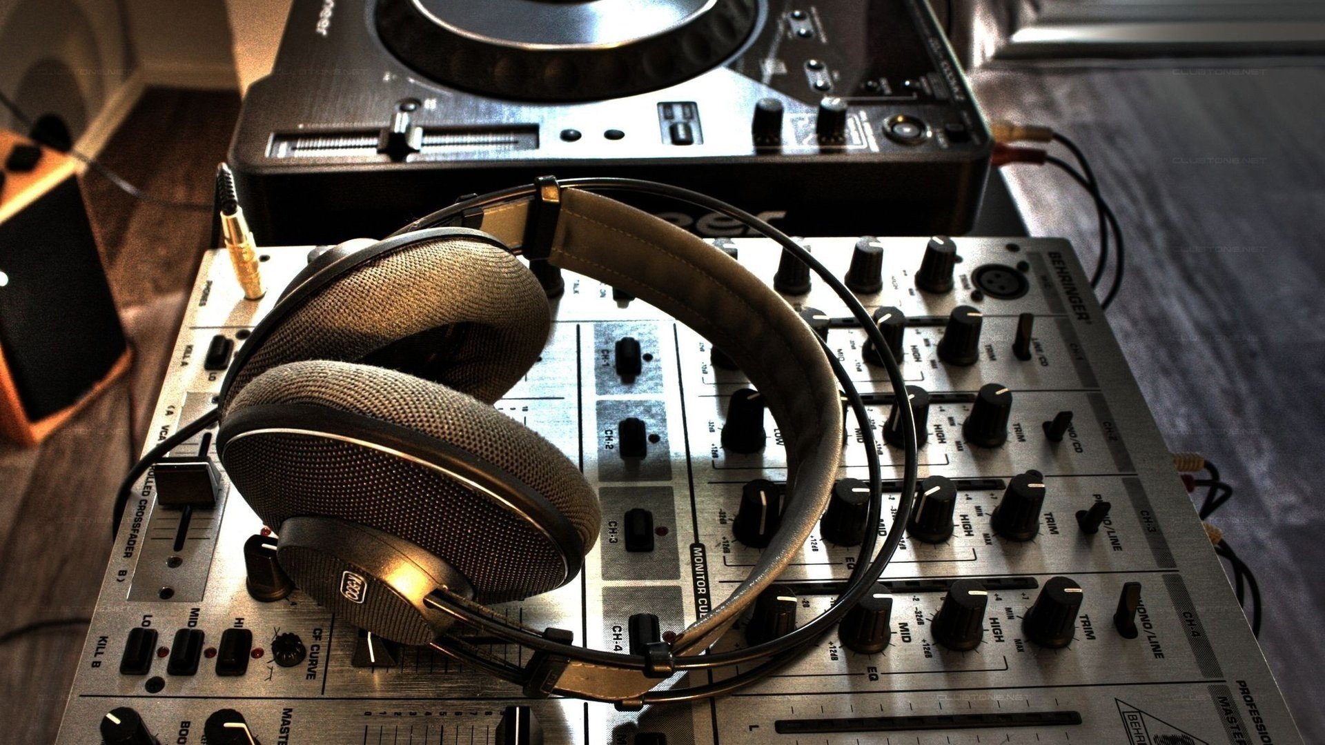 headphones, Radio Wallpaper
