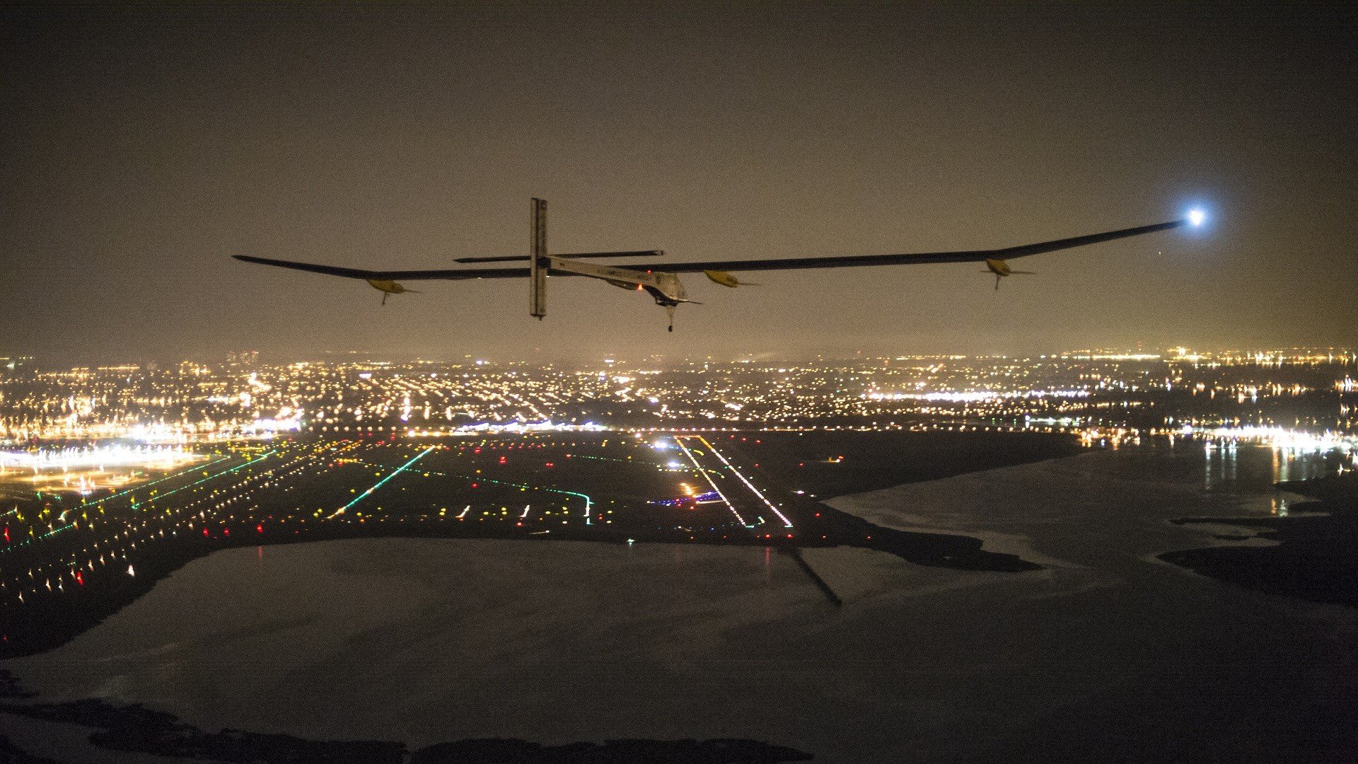 Solar Impulse Wallpaper