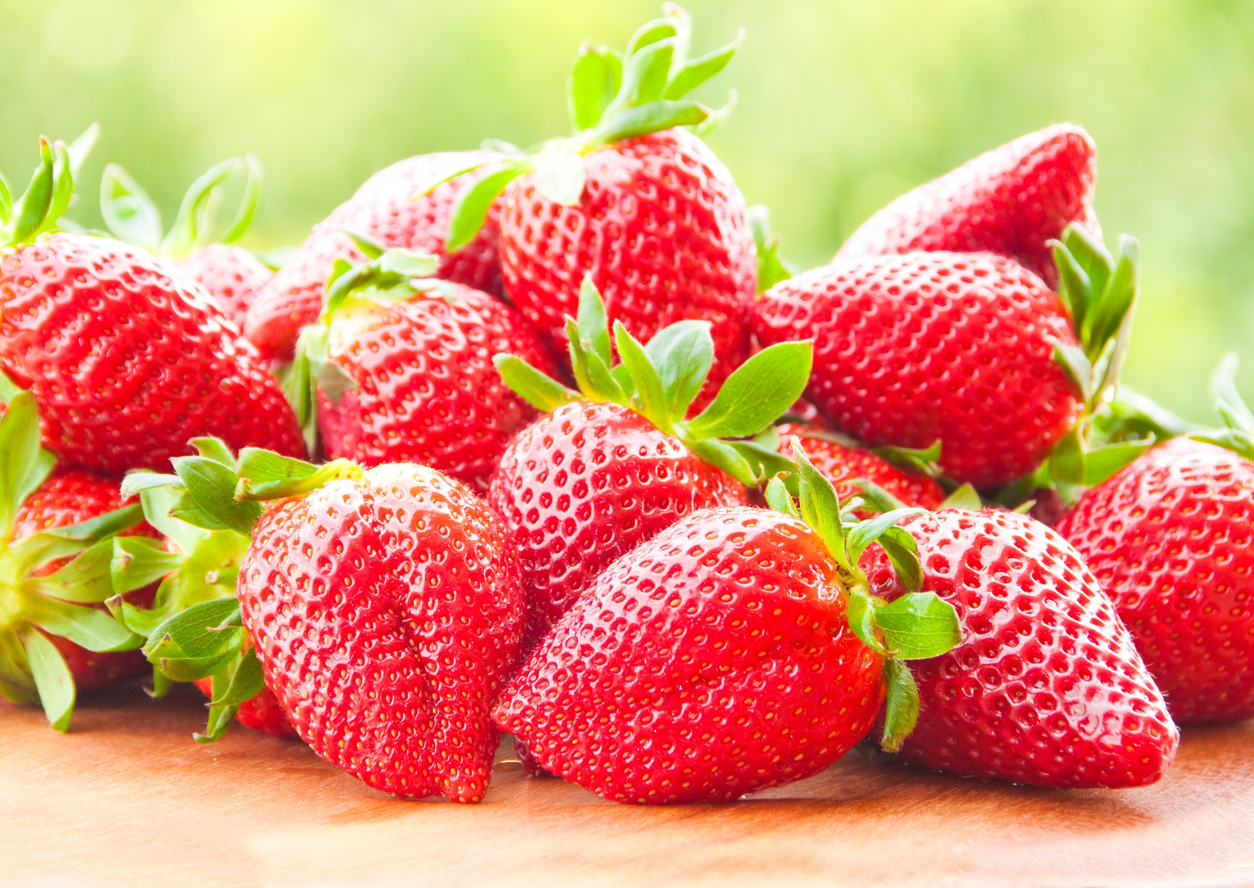 strawberries Wallpapers HD / Desktop and Mobile Backgrounds