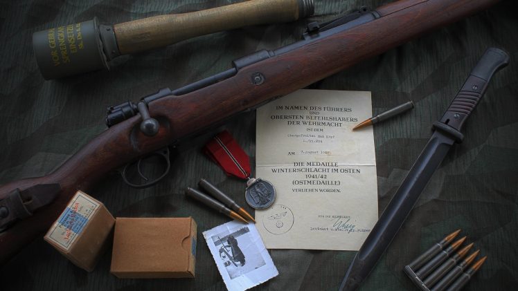 gun, Bolt action rifle, Mauser, Mauser Kar98k, World War II, Grenades, Knife HD Wallpaper Desktop Background