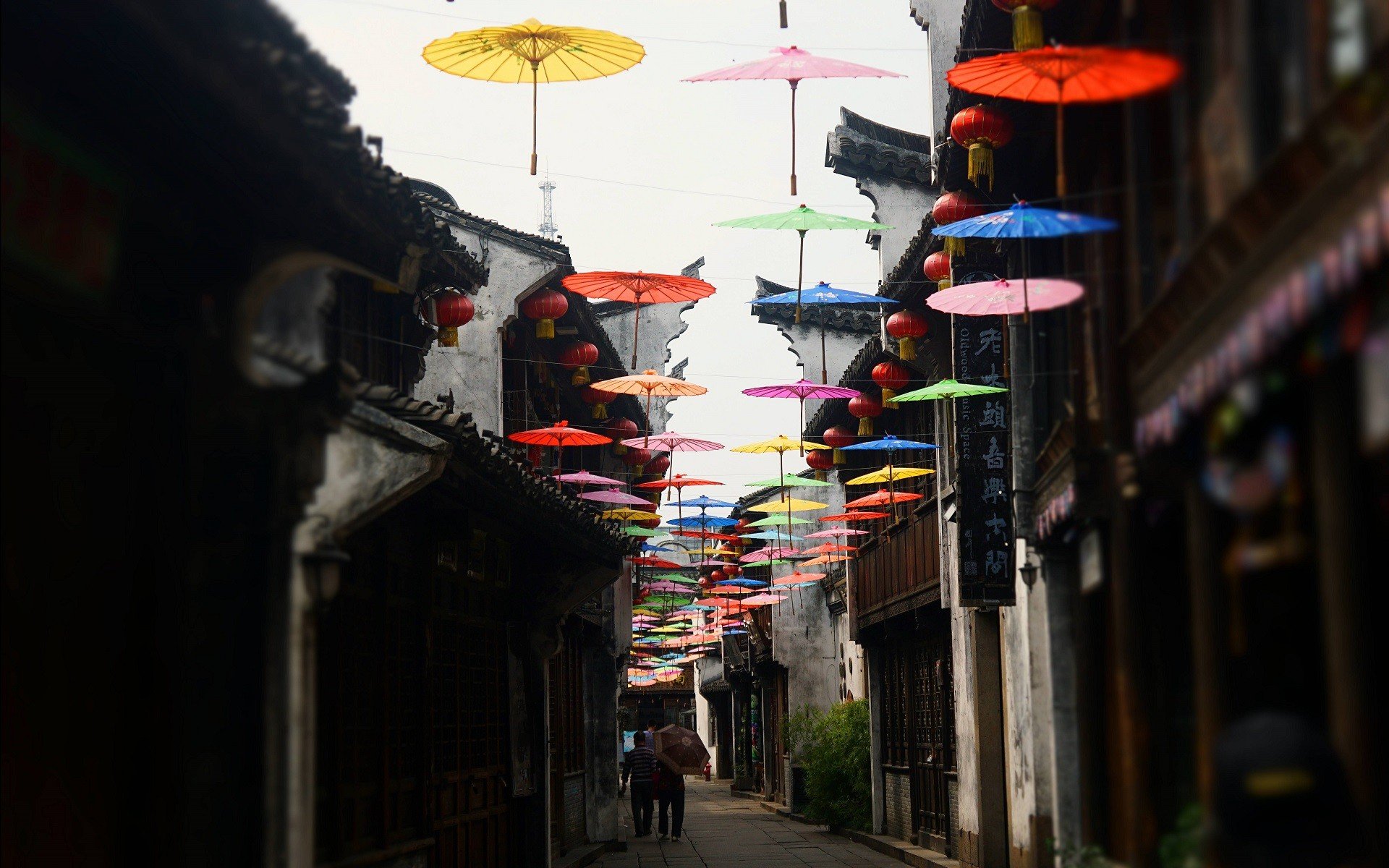 city, Street, Asia, Asian architecture, Umbrella, Japanese umbrella, Building, Colorful Wallpaper