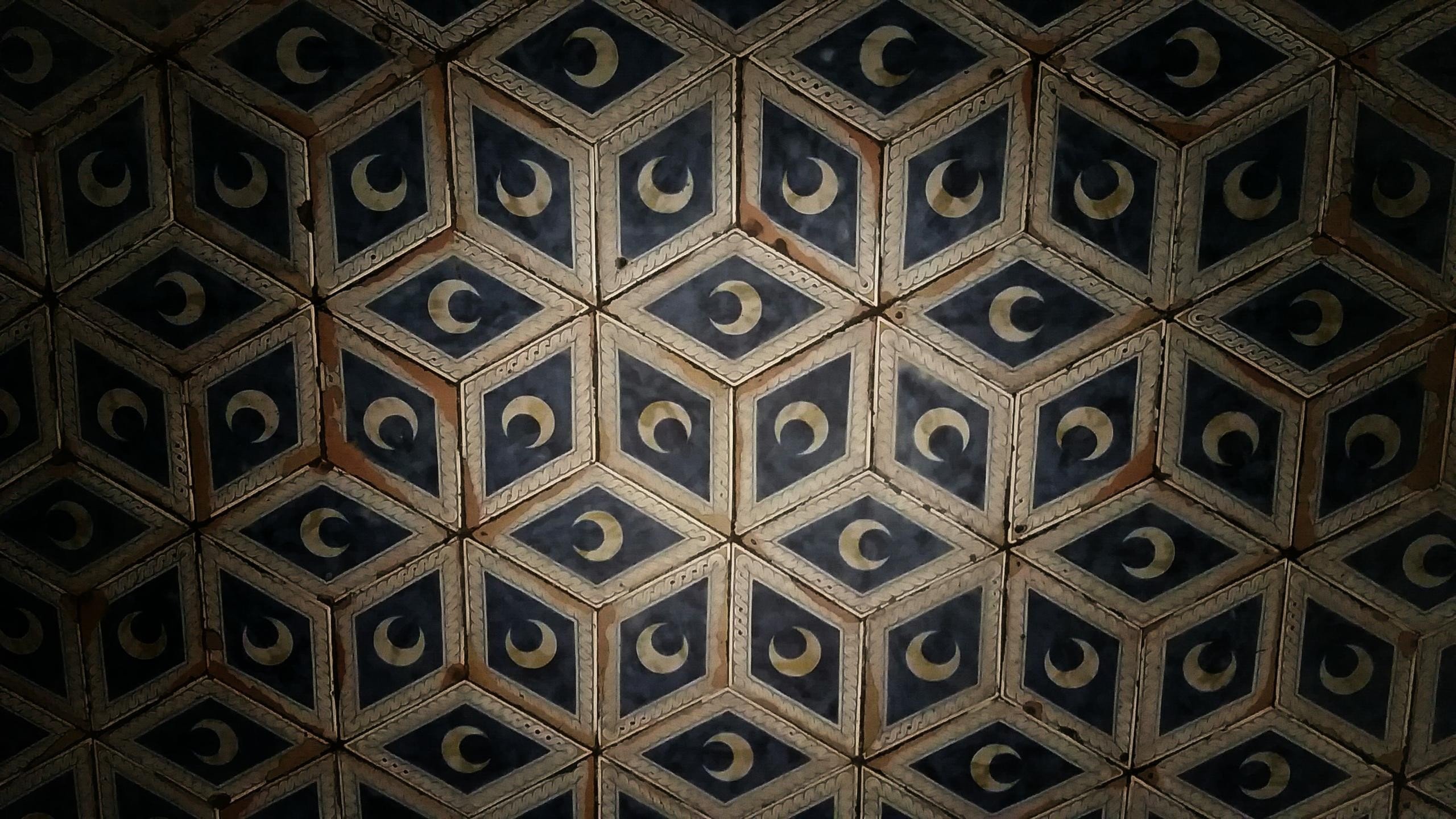 Tile, Tiles, Moon, Crescent moon Wallpaper