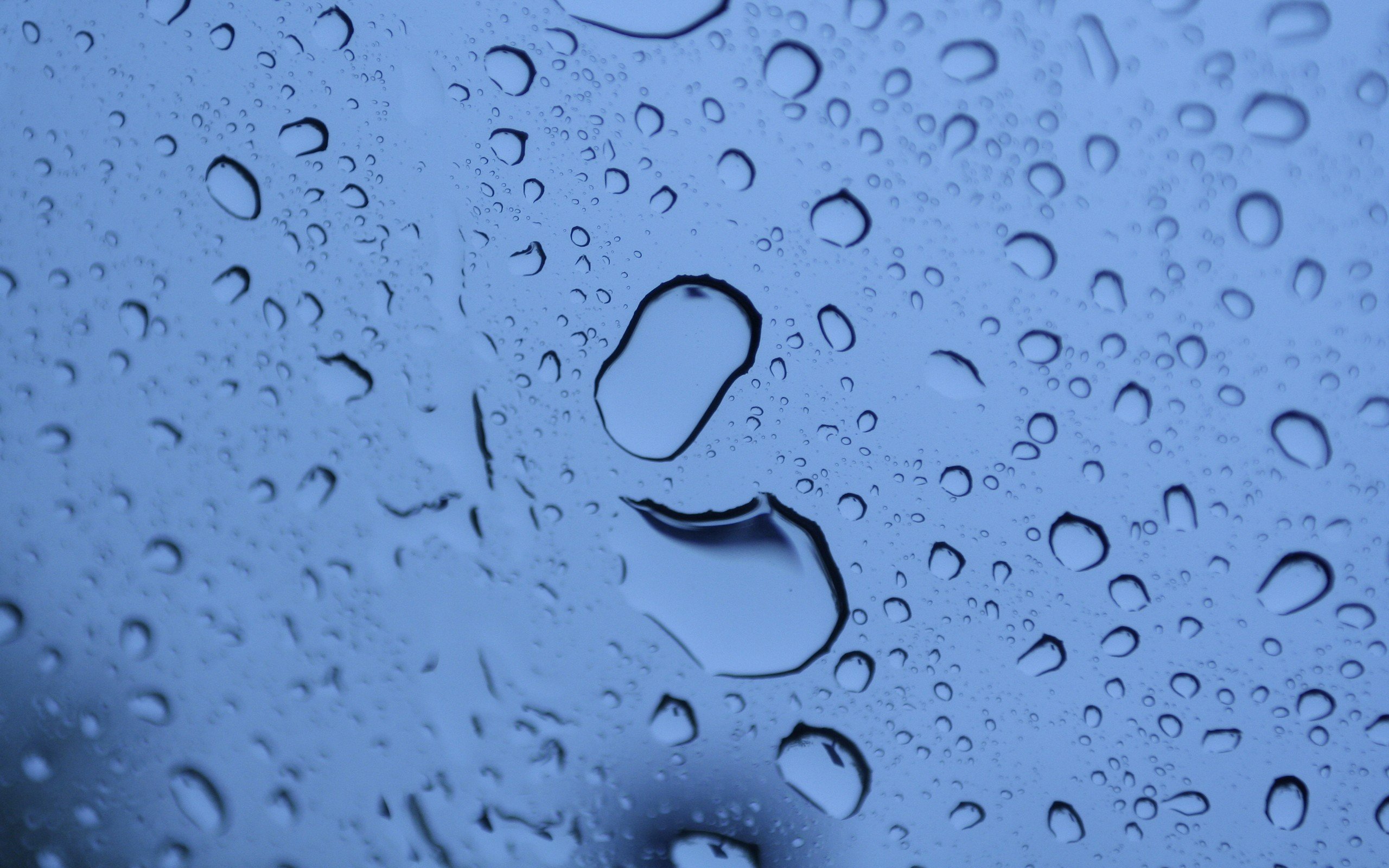 water drops Wallpaper